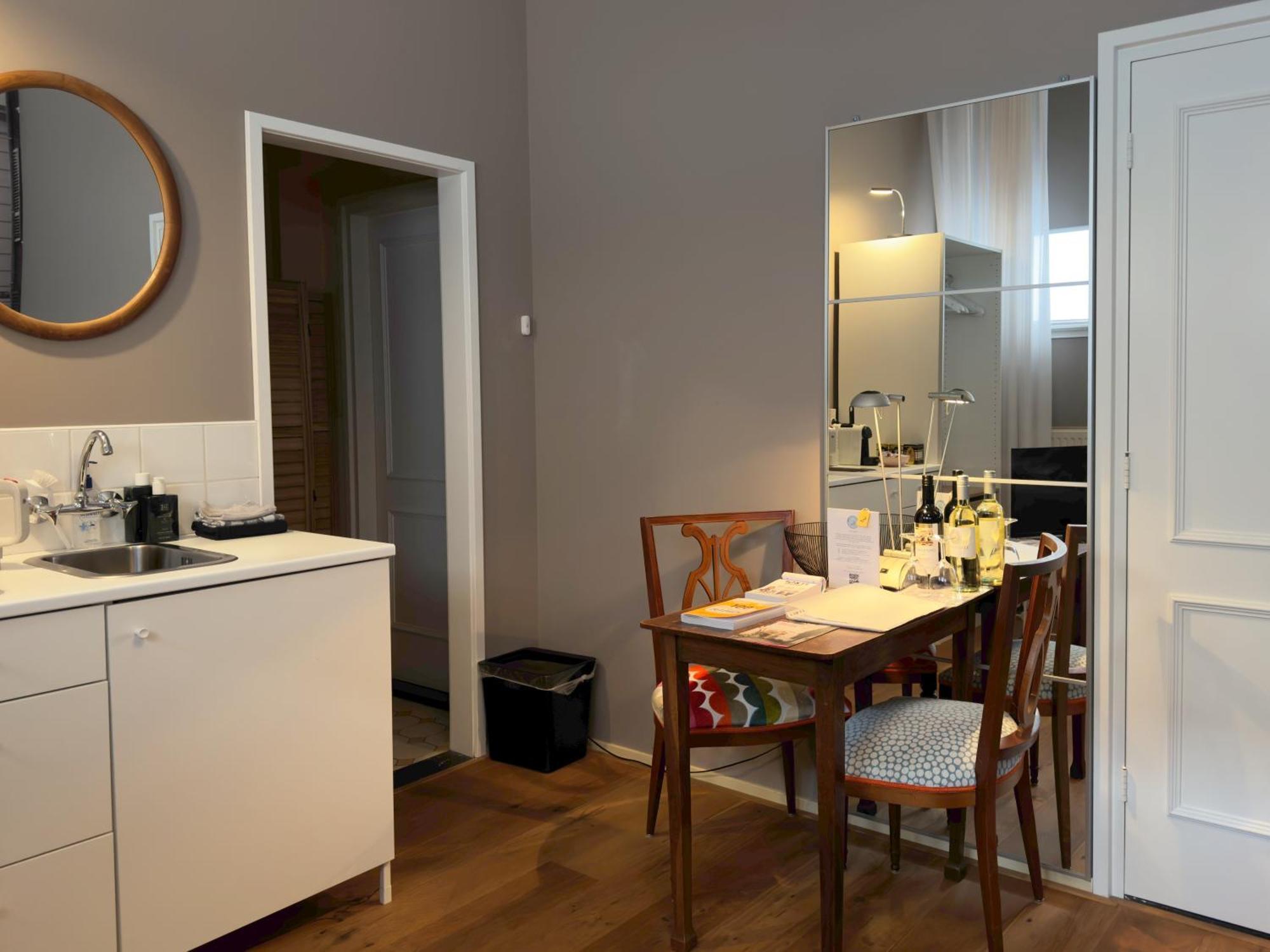 B&B Kerkstraatje3 Midden In Historisch Centrum Зютфен Экстерьер фото